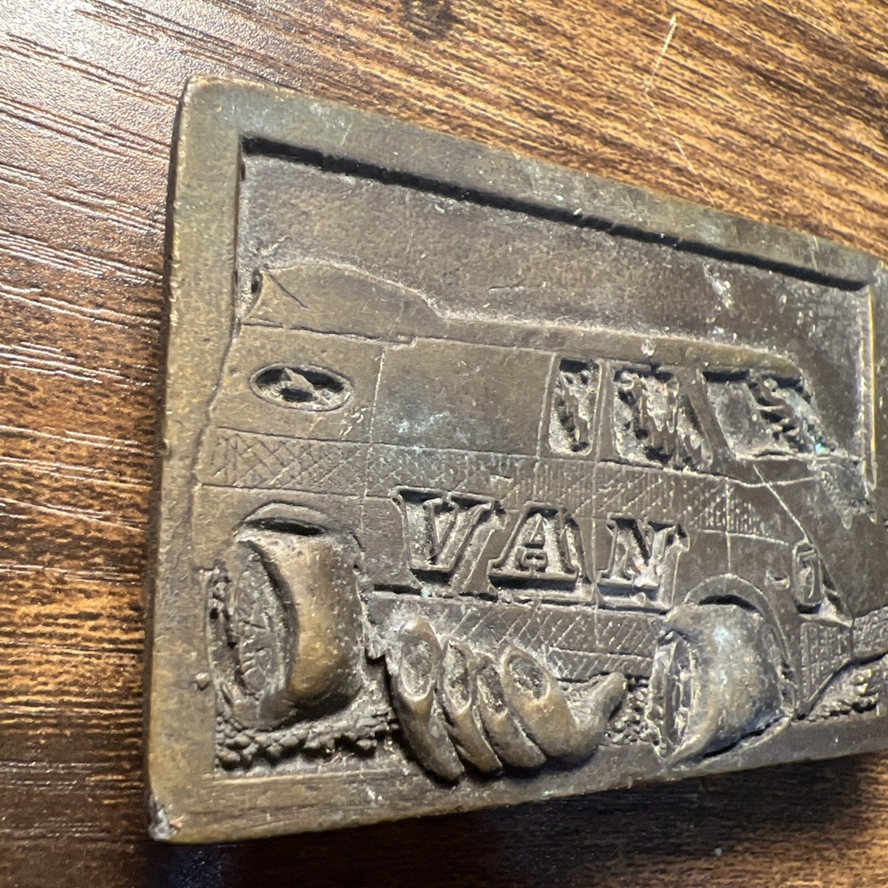 Vintage 1970s Super Van Solid Brass Belt Buckle 913 Rectangular 4x4 SUV Theme - Picture 5 of 7